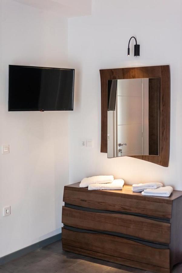 Ioulia'S Apartments Plataria Extérieur photo